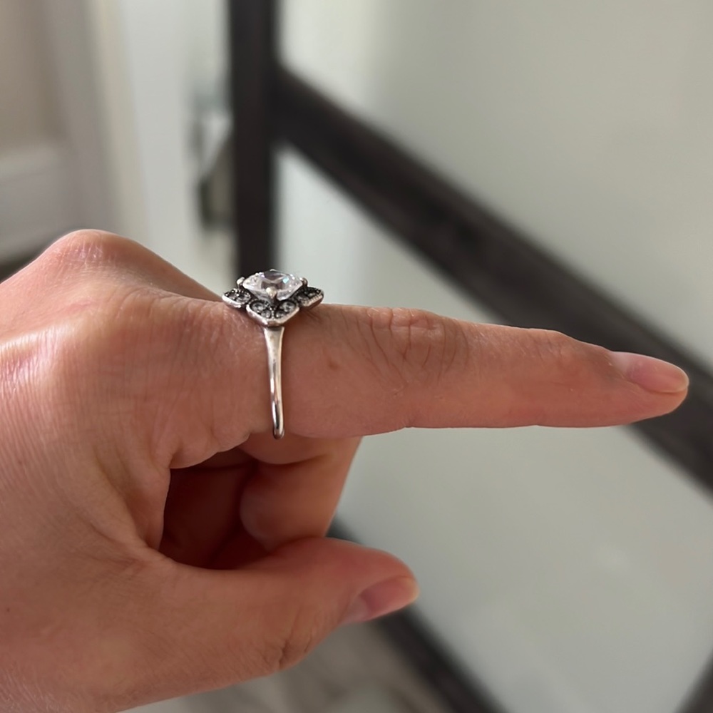 Pandora floral fancy ring - Picture 3 of 3